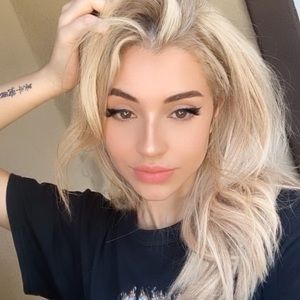 Meet your Posher, Bailey